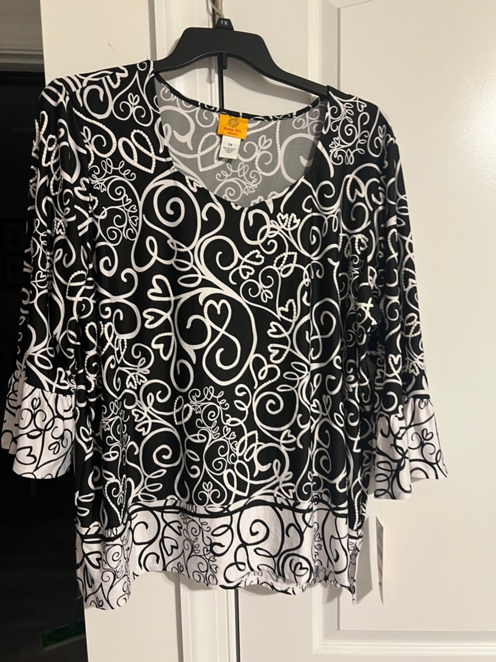 Ruby Rd. Black and White Scroll-Print V-Neck Tunic